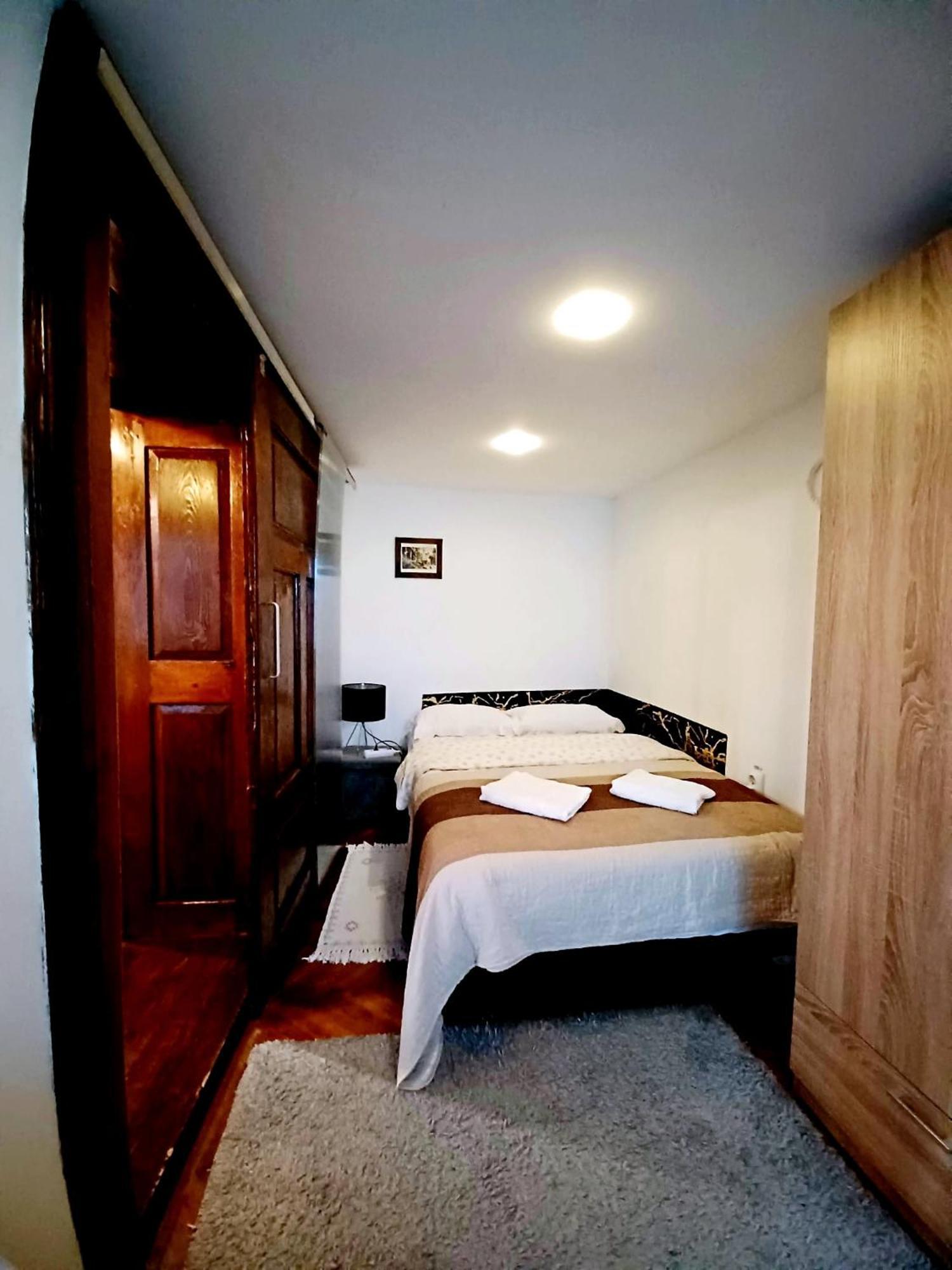 Historic Center Apartment Braşov Dış mekan fotoğraf